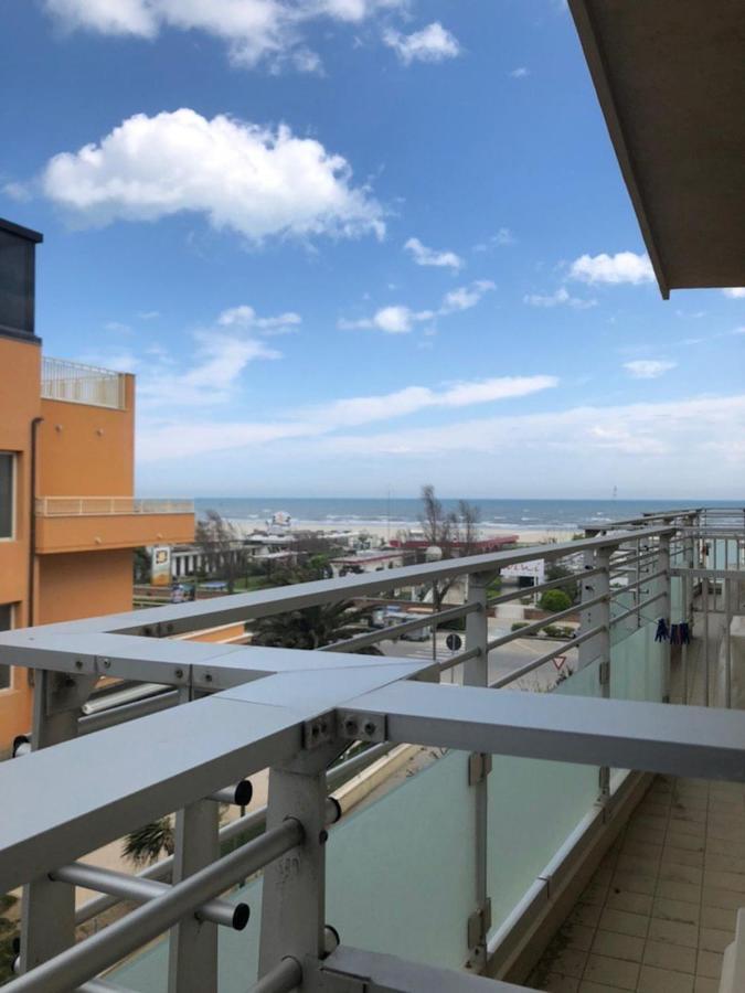 Hotel Alda تّشيرفييا المظهر الخارجي الصورة